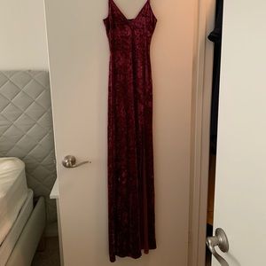 Lulu’s red velvet maxi dress